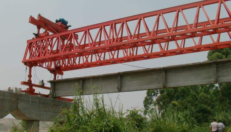 更換雙梁架橋機(jī)收集器的解決方案有哪些呢？
