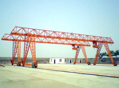 80（50 60  90   100  120  ）噸龍門吊，門式起重機做多大的地基？