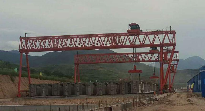 80噸架橋機(jī)租賃廠家為您講解提梁機(jī)的注意事項(xiàng)有哪些？